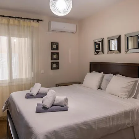 Limani Lux Apartments Karpathos Town  Room photo