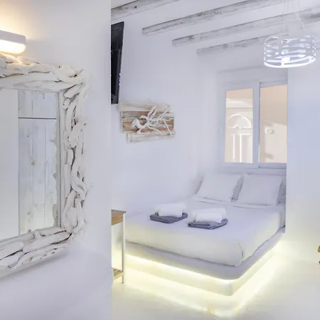 Limani Lux Apartments Karpathos Town  Room photo