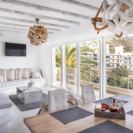 Limani Lux Apartments Karpathos Town  Room photo
