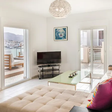 Limani Lux Apartments Karpathos Town  Room photo