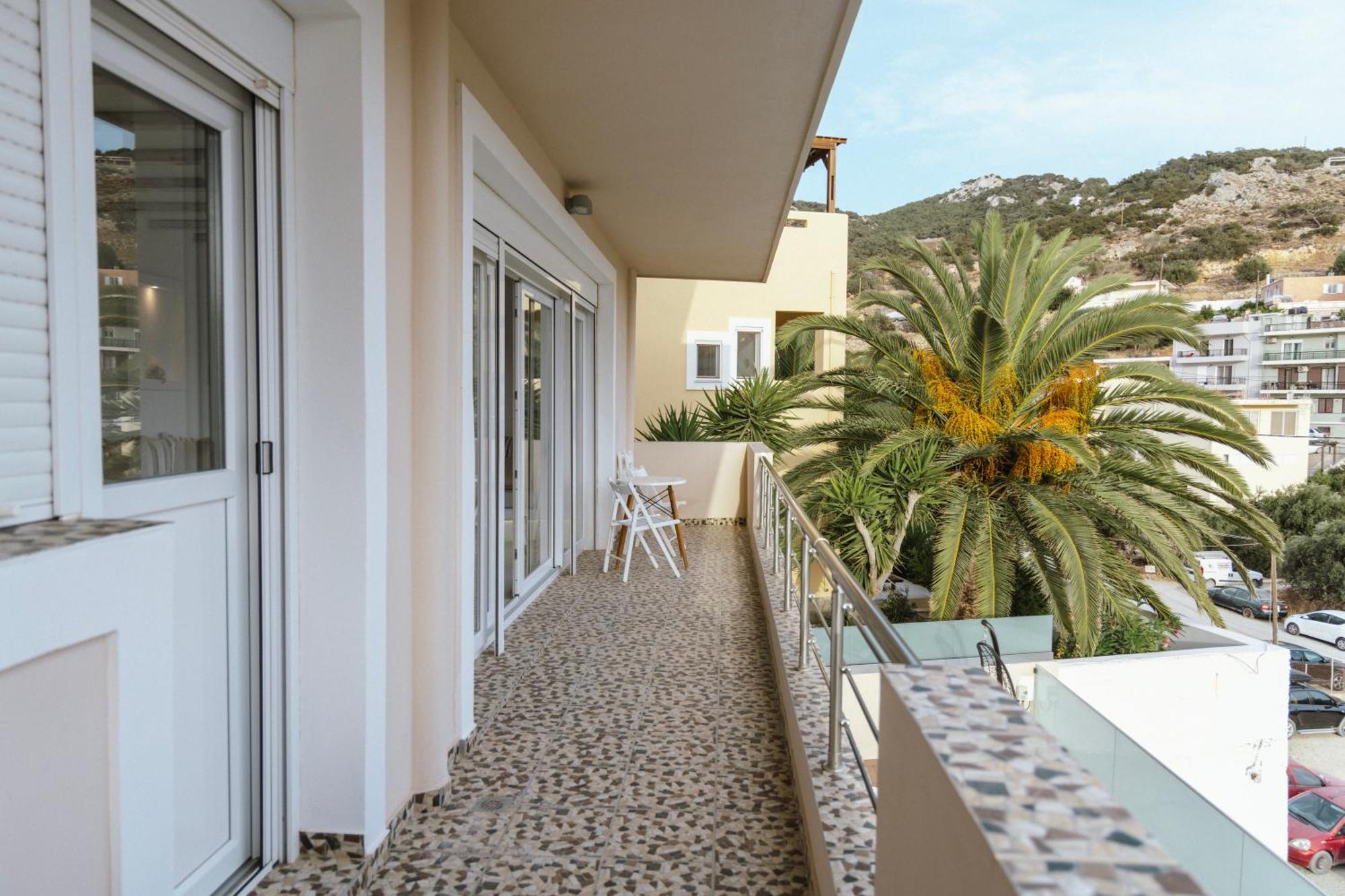 Apartment Limani Lux *